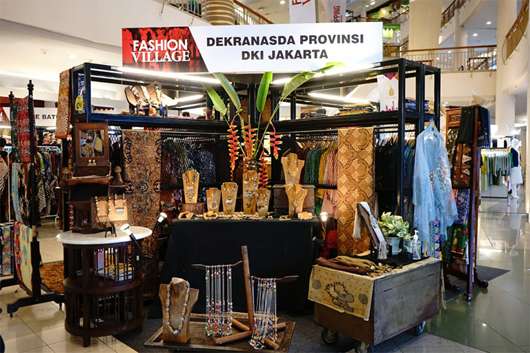 Jakarta Fashion and Food Festival ke-17: Together We Are Stronger