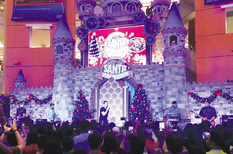https://images.malkelapagading.com/album/18//xmas-2.jpg
