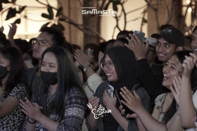 https://images.malkelapagading.com/album/6875//Free-Concert-in-Jimbaran-Bali-06.jpg