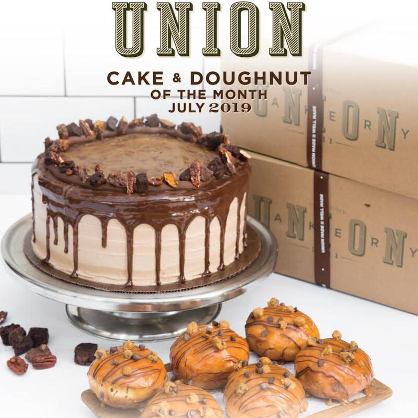 Thumb Union Cake of The Month