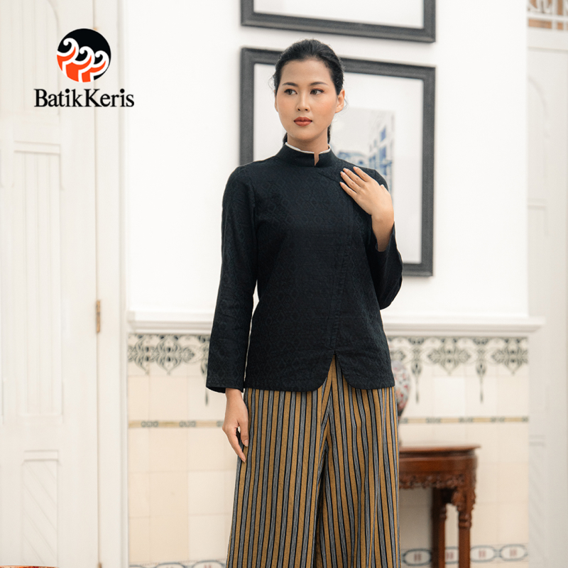 Batik Keris Kartini`s Mission