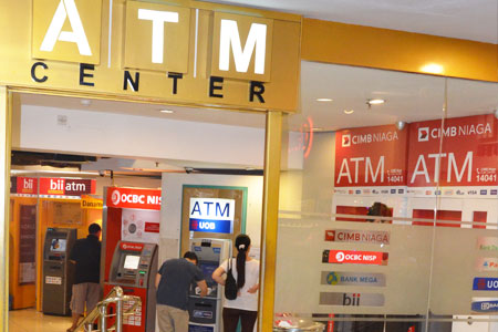 Thumb tenant ATM Center 01